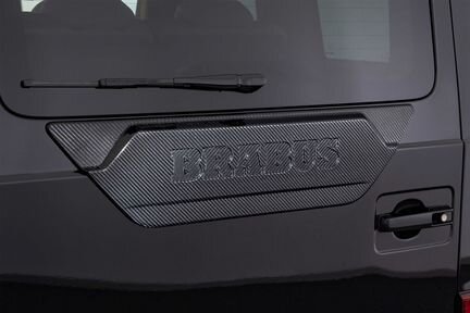 Накладка на заднюю дверь, карбон