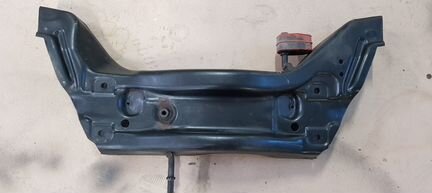 Шкода фабия подрамник 6Q0199347
