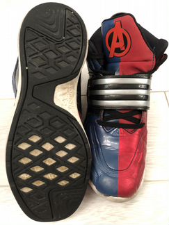 Кроссовки Adidas limited edition оаэ