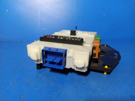 Блок предохранителей салонный Ford S-Max 2006