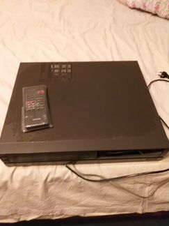 Видеомагнитофон