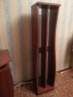 Подставка под диски