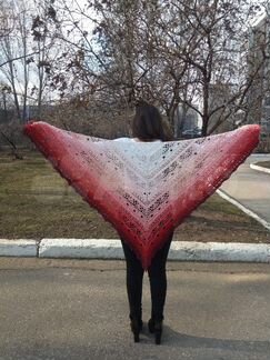 Шаль новая
