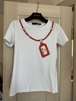 Футболка Moschino