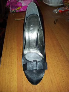 Туфли женские новые атласные