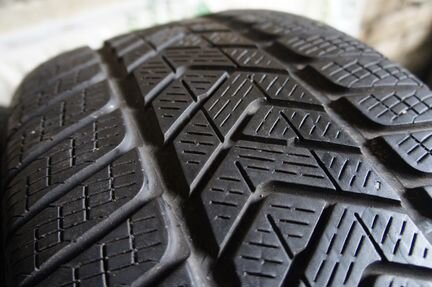 Зимние шины бу R18 255 55 18 Pirelli Scorpion
