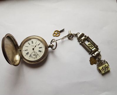 Часы карманные серебрянные 84. Volga