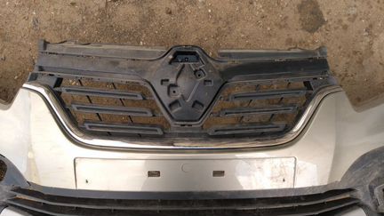 Рено Сандеро 2 передн бампер 620220494R в сборе n0