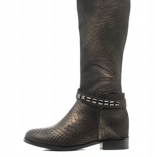 Сапоги н/кожа евро зима под рептилию(новые) Италия