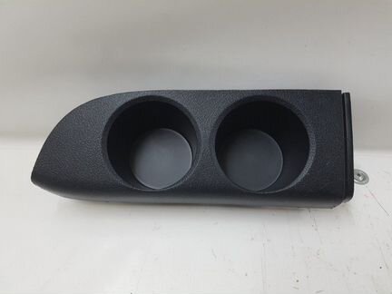 Подстаканник Toyota Land Cruiser 200