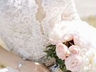 Свадебное платье шлейф и отстегивающийся подол