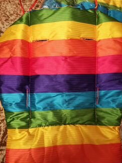 Полосатый матрасик для стульчика