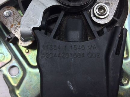 Педаль стояночного тормоза Mercedes C250 W204 1.8