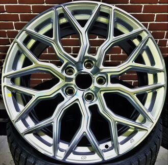 Диски р18 5 114 3 Vossen на Toyota