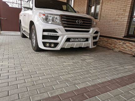 Бампер Gladiator Land Cruiser 200