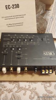 Активный Кроссовер Oris