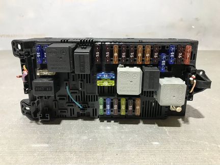 Блок SAM передний Mercedes E-Class W211 646.821