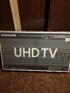 Телевизор Samsung 43' UHD