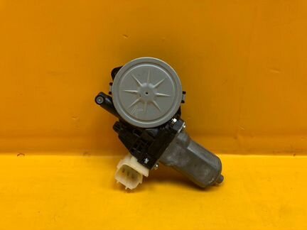 Мотор стеклоподъемника задний левый Nissan X-Trail