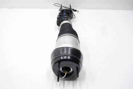 Амортизатор передний правы Mercedes X166 GLS-Klass