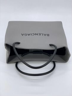 Кожаная сумка balenciaga