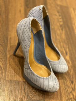 Женские туфли