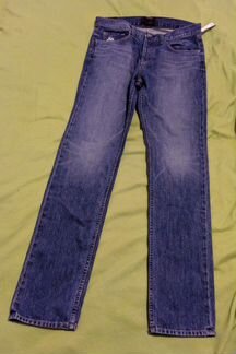 Продам джинсы J brand slim fit новые