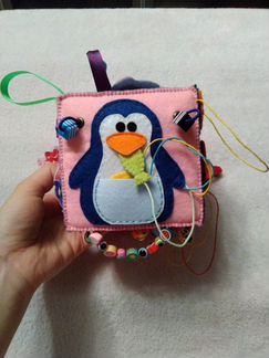 Развивающий кубик из фетра