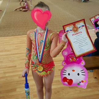 Продается гимнастический купальник для соревновани