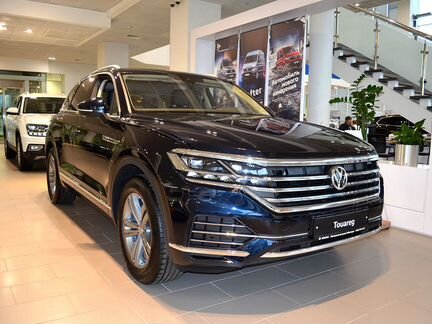 Volkswagen Touareg 3.0 AT, 2020