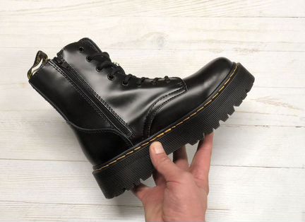 Женские ботинки Dr martens
