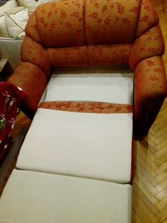 Диван