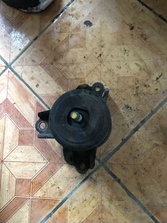 Подушку опора двигателя правая
