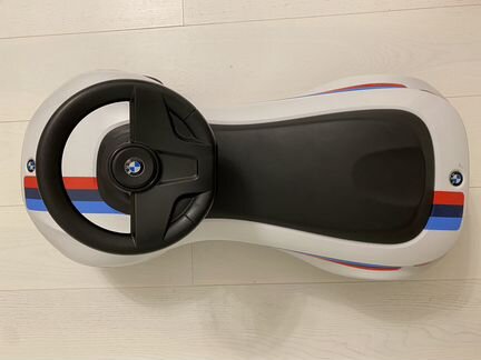 Машинка-каталка BMW Racer lll M sport