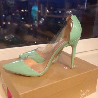 Туфли Christian Louboutin