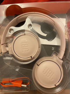 Беспроводные наушники