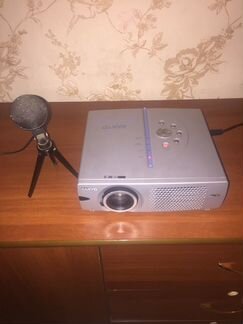 Видеопроектор sanyo