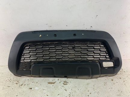 Решетка бампера передняя Renault Duster 2 2015