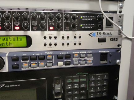 Синтезатор рековый Yamaha motif es