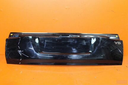 Борт крышки багажника Toyota Land Cruiser 200