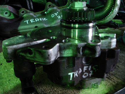 Рено Трафик(Trafic) 2.0л 2008г. в. тнвд