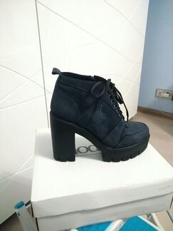 Сапоги демисезонные новые