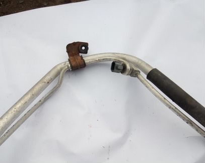 Трубка кондиционера большая двойная Hyundai Elantr