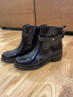 Сапоги резиновые (новые )