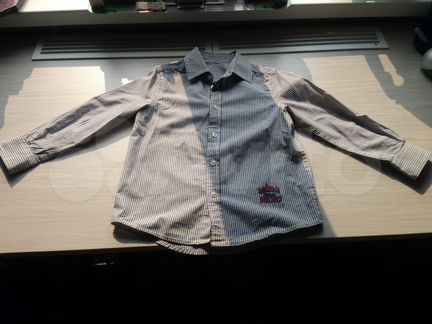 Рубашка белая в мелкую полоску длин.рук р.110-116